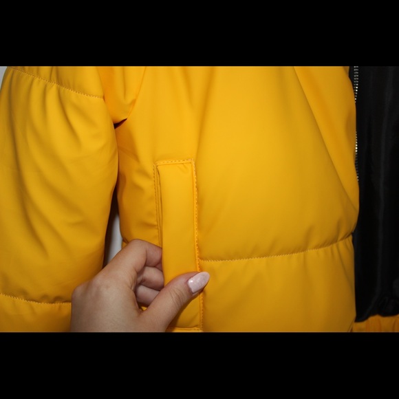 Wild Fable- Yellow High Neck Puffer Jacket - Picture 5 of 8